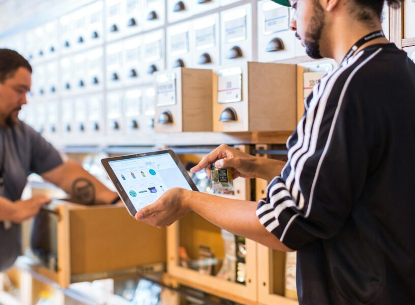 cova-software-r--jcbaXgek-unsplash 5 Signs you need a dedicated Bookkeeper for inventory