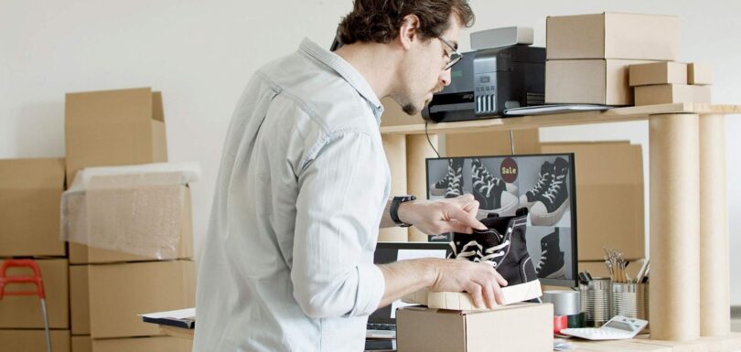 Ecommerce Inventory Management for packing and shipping online orders