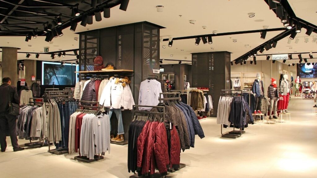 ERP software for retail store inventory and operations management